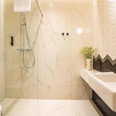 Santa Natura & 4* Nowa Wies (Zyrardow)