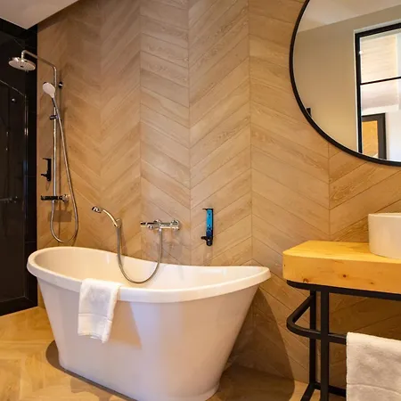 Hotel Santa Natura & Nowa Wies (Zyrardow)